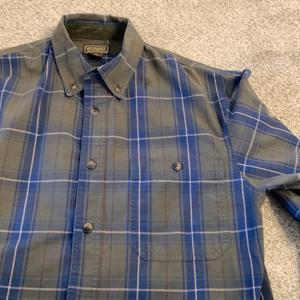 Men’s Button-Down - Picture 3 of 3